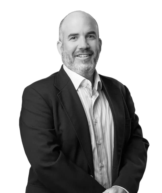 Juan Vicente González, Director, Finance